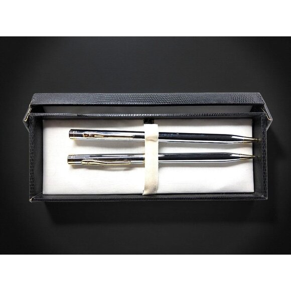 Vintage  1980s  Pierre Cardin pen and mechanical pencil set in its original text - Picture 3 of 8